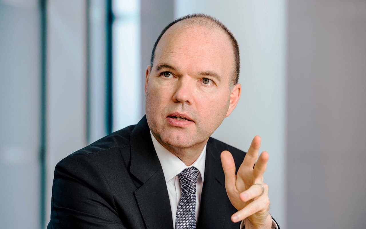 Vodafone CEO Nick Read देंगे पद से इस्तीफा, अब उनकी जगह कौन संभालेंगे कंपनी?