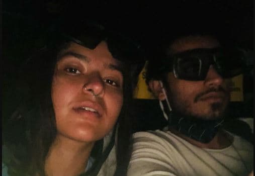 Taarak Mehta की पुरानी सोनू ने थियेटर के अंदर से शेयर की ये सेल्फी, फैंस बोले- भिड़े भाई की लापरवाही...