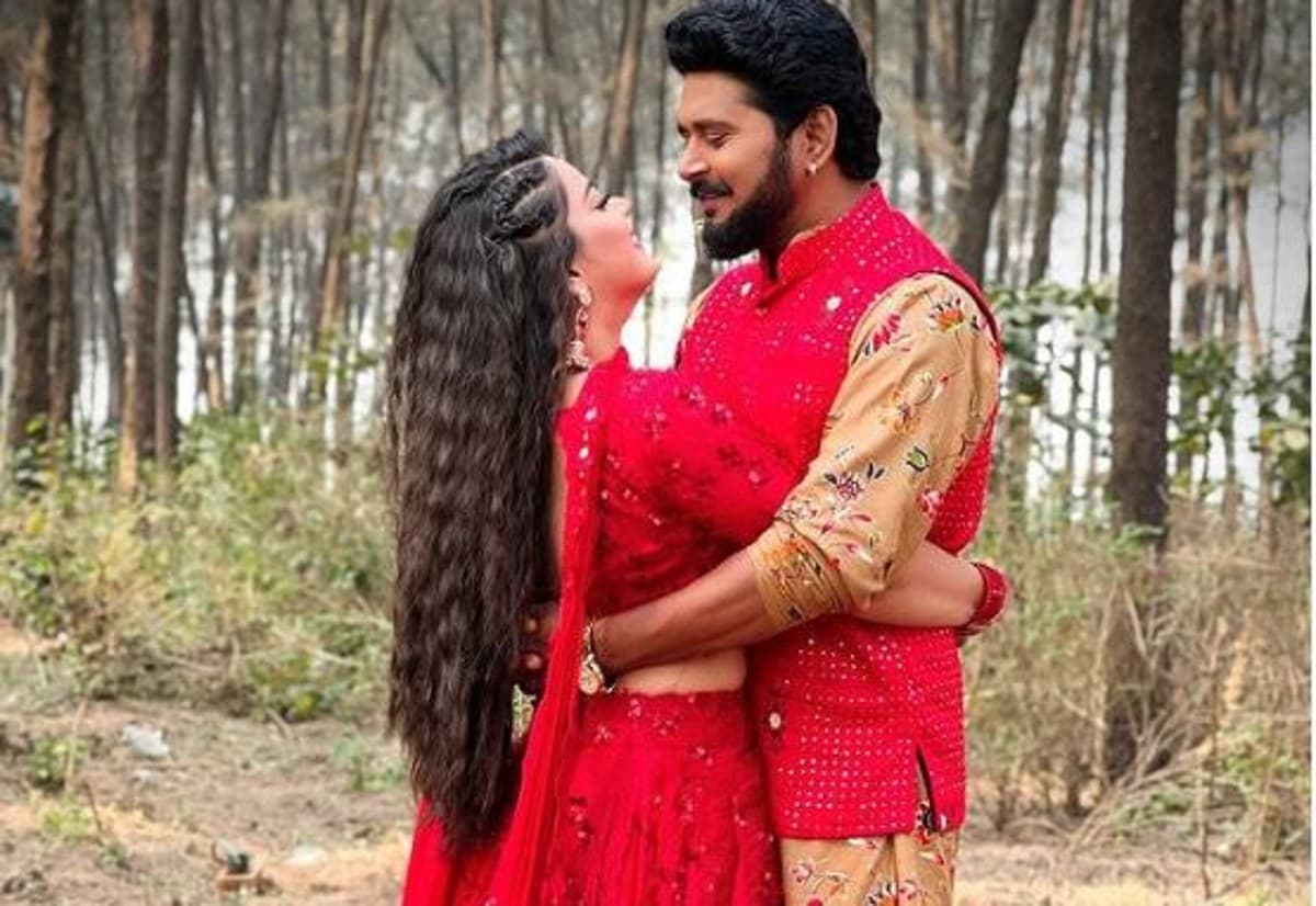 निधि झा इस दिन यश संग लेंगी सात फेरे, भोजपुरी एक्ट्रेस ने सोशल मीडिया पर किया तारीख का ऐलान