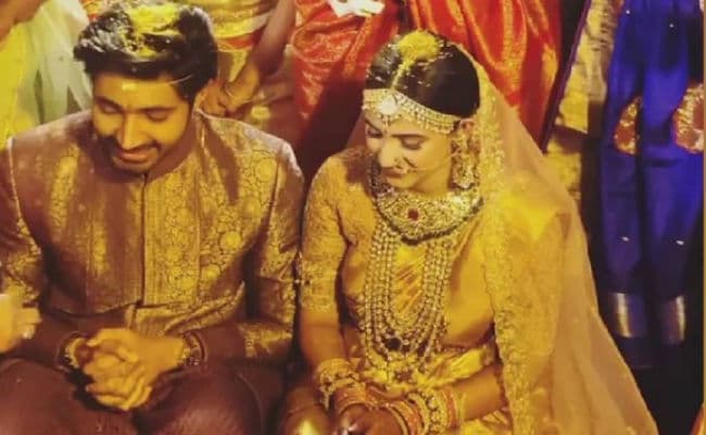 Niharika Konidela Wedding : बेहद खूबसूरत दिखीं दुल्‍हन बनीं निहारिका कोनिडेला, चैतन्‍य संग लिए सात फेरे, तसवीरें आई सामने
