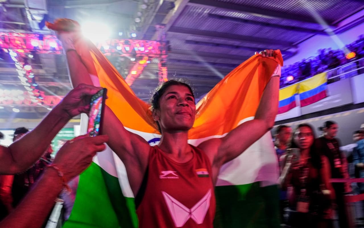 IBA वर्ल्ड बॉक्सिंग चैंपियनशिप में निकहत ने लगाया गोल्ड पर पंच, फाइनल जीतकर बनीं वर्ल्ड चैंपियन