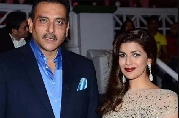 एक्ट्रेस निमरत कौर संग अफेयर के बारे में पूछे जाने पर नाराज हो गए थे रवि शास्त्री, कह दी थी ये बड़ी बात