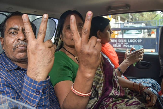 Nirbhaya को मिला न्याय, तो Social Media पर लोगों ने कुछ यूं किया React