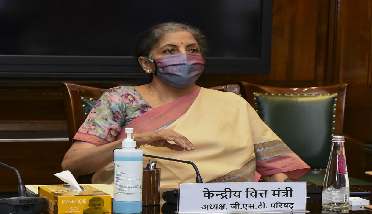 राजस्व में कमी की भरपाई के लिए बाजार से कर्ज लें राज्य, जीएसटी काउंसिल की बैठक में केंद्र सरकार ने कही ये बात