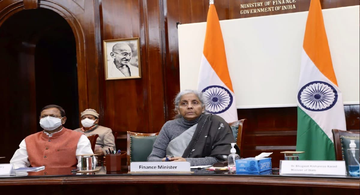 नीरव मोदी, मेहुल चौकसी और विजय माल्या की संपत्ति जब्त, बोलीं वित्त मंत्री- बैंकों ने वसूले 13 हजार करोड़