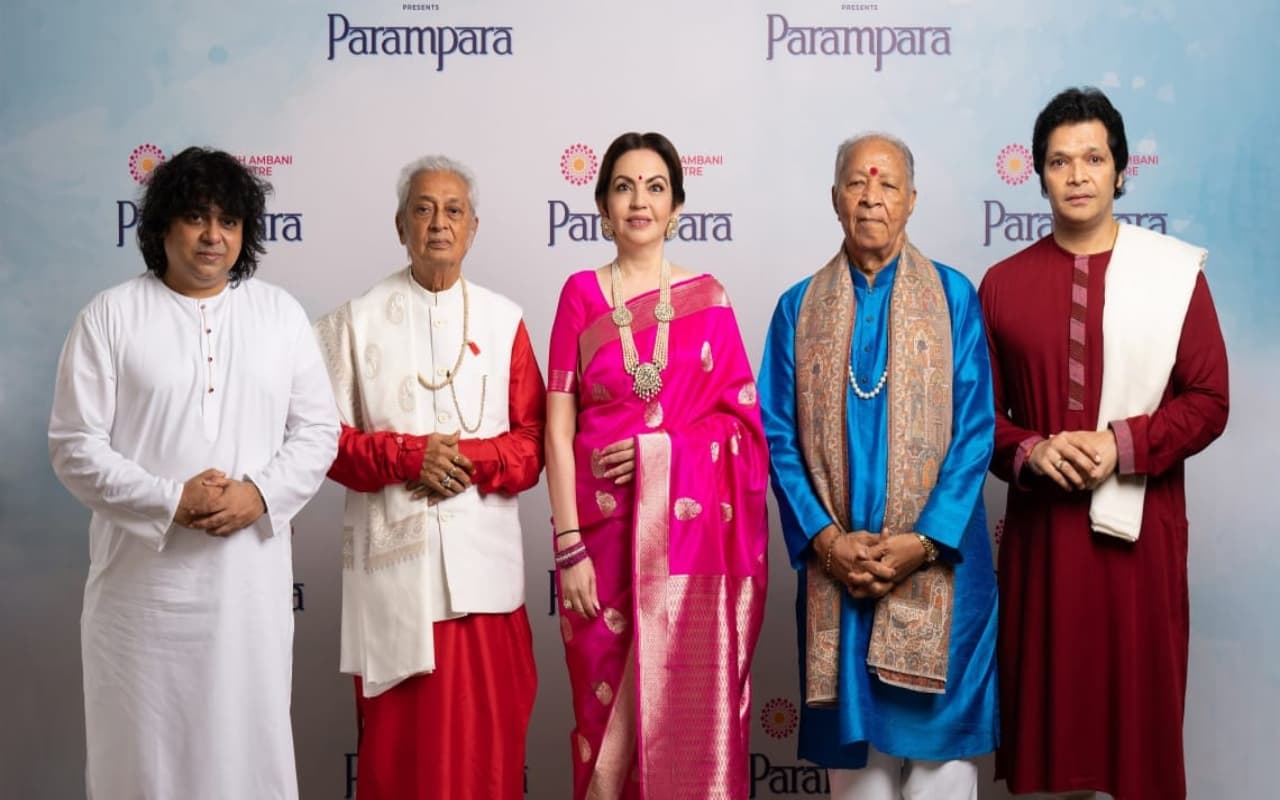 नीता अंबानी ने गुरु पूर्णिमा के अवसर पर धीरूभाई को बताया अपना गुरु, स्पीच में दिखी भारत की परंपरा