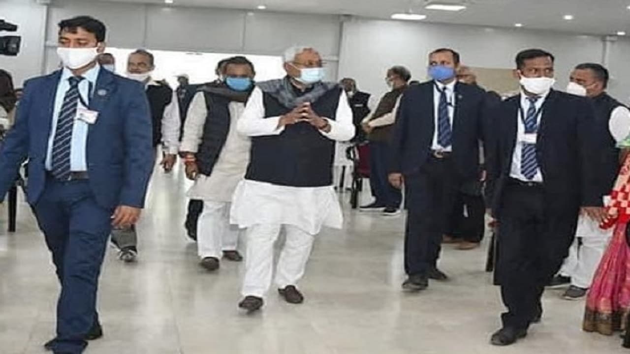 सीएम नीतीश कुमार का सुरक्षा घेरा किया गया मजबूत, SSG के 50 नये जवान संभालेंगे मुख्यमंत्री की सिक्योरिटी