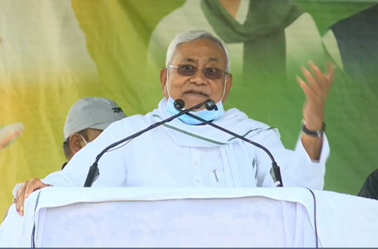 बिहार चुनाव 2020 : जमुई में बोले सीएम नीतीश, कुछ लोग प्रचार पाने के लिये मेरे खिलाफ बोलते रहते हैं