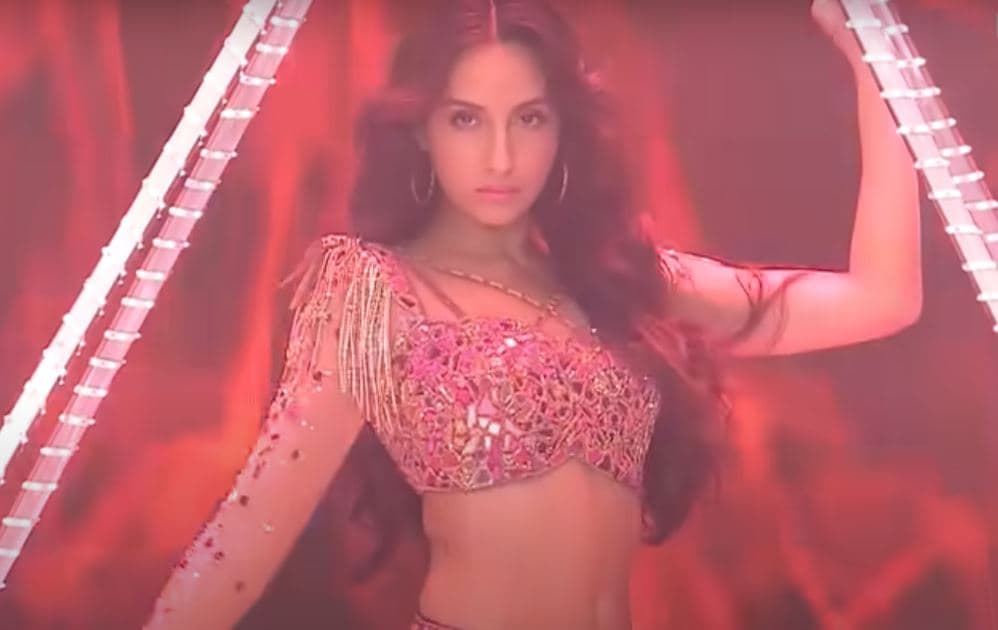 Nora Fatehi ने 'गर्मी' सॉन्ग में किया जबरदस्त बेली डांस, सोशल मीडिया पर वायरल हुआ ये पुराना VIDEO