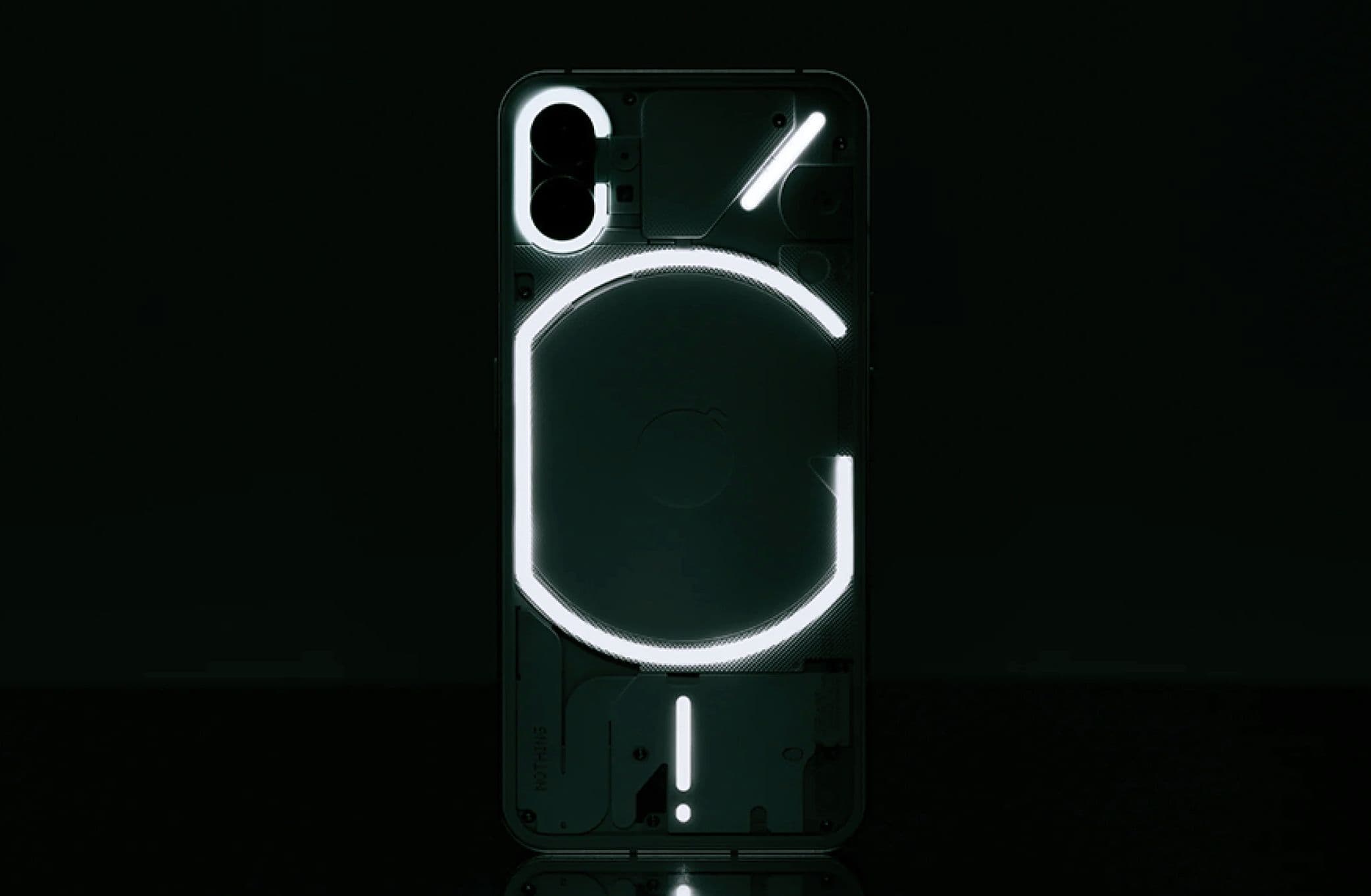 Nothing Phone 1 के कीमत में भारी कटौती, पाएं फीचर्स और ऑफर्स की डिटेल्स