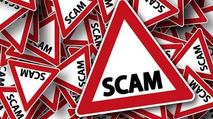 Scam Alert: अकाउंट से उड़ जाएंगे पैसे, न करें यह गलती; ICICI Bank की यूजर्स को चेतावनी