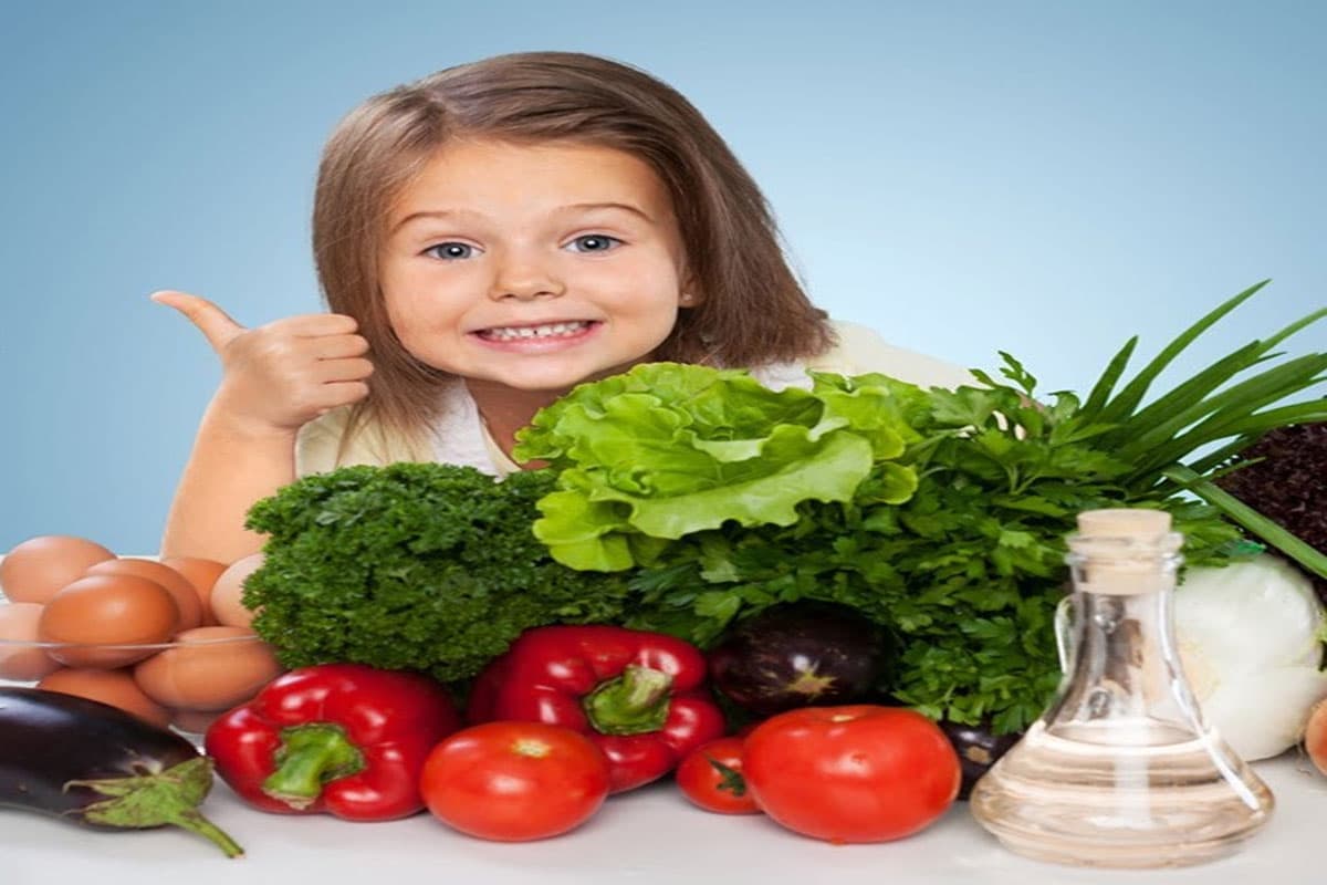 Kids Immunity Booster Foods: बच्चों की इम्यूनिटी बढ़ाने के लिए क्या खिलाएं, डायटीशियन से जानिए