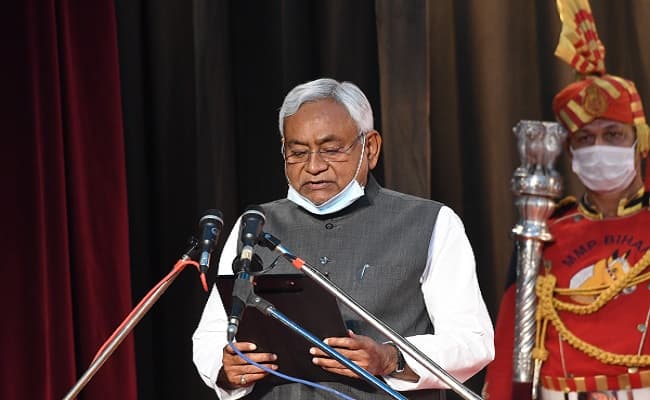 लगातार चौथी बार बिहार के सीएम पद की कमान संभालने जा रहे नीतीश असंभव को संभव बनाने की कला में हैं माहिर