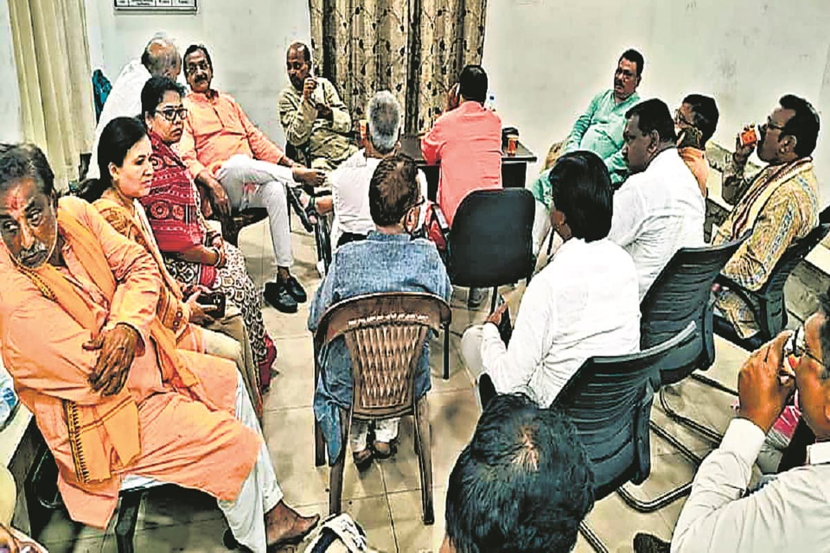 Odisha News: केंद्रीय मंत्री बिश्वेश्वर टुडू, सांसद व विधायक को संबलपुर जाने से रोका