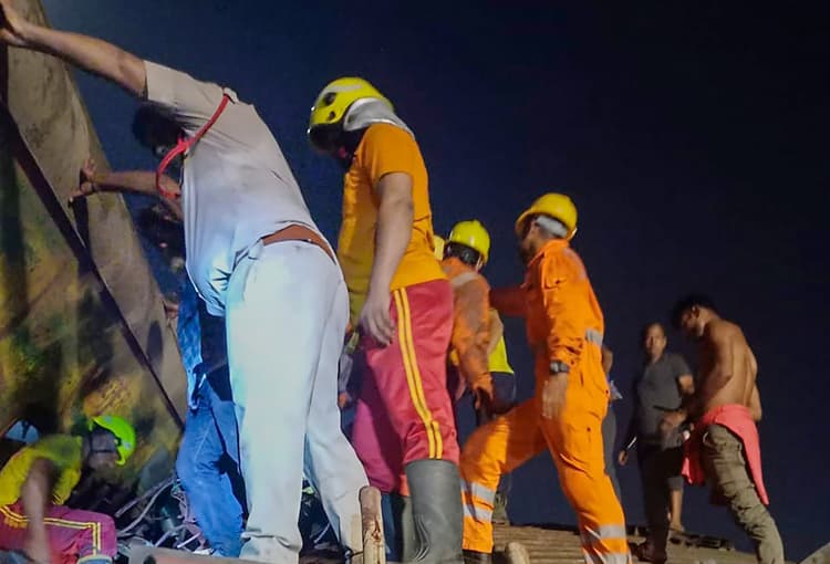 ओडिशा रेल हादसा : ट्रेन की दो बोगियों के बीच 5 घंटे तक फंसा रहा रवि, दोस्त के साथ कमाने के लिए जा रहा था केरल