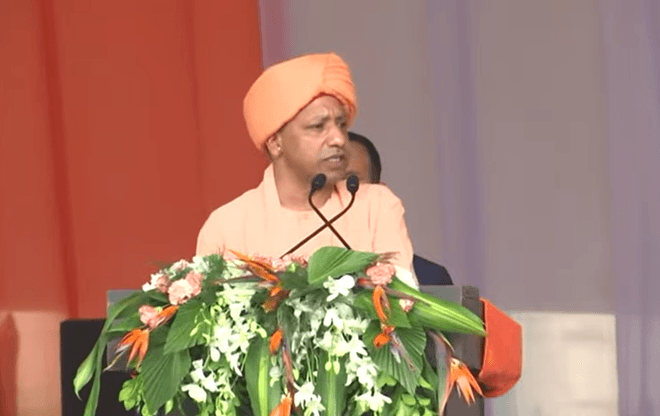 Independence Day 2022: स्वतंत्रता दिवस पर  CM योगी ने महात्मा गांधी को किया याद, पढ़ें भाषण की बड़ी बातें