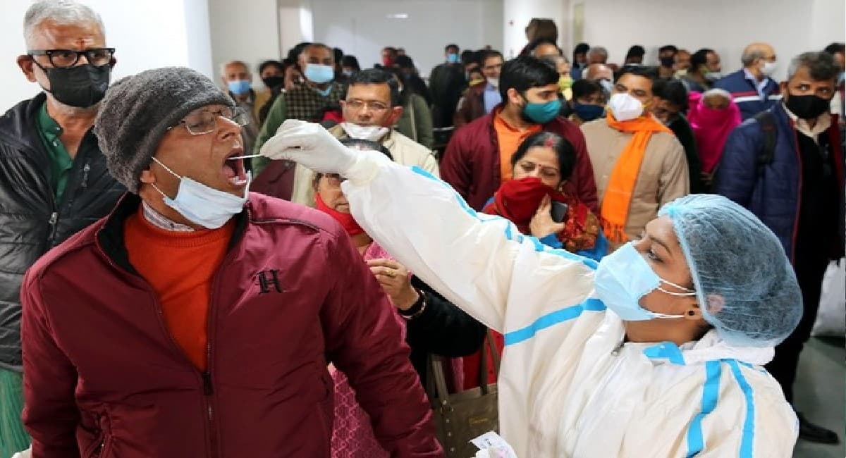 बिहार के तीन जिलों में 5 प्रतिशत से अधिक कोरोना संक्रमण दर, नौ जिलों में एक से नीचे पहुंची रफ्तार