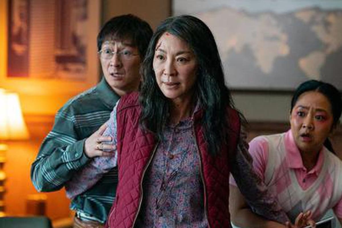 Oscars 2023: ऑस्कर में 'एवरीथिंग एवरीवेयर ऑल एट वन्स' का बोलबाला, सभी बड़े पुरस्कार किए अपने नाम