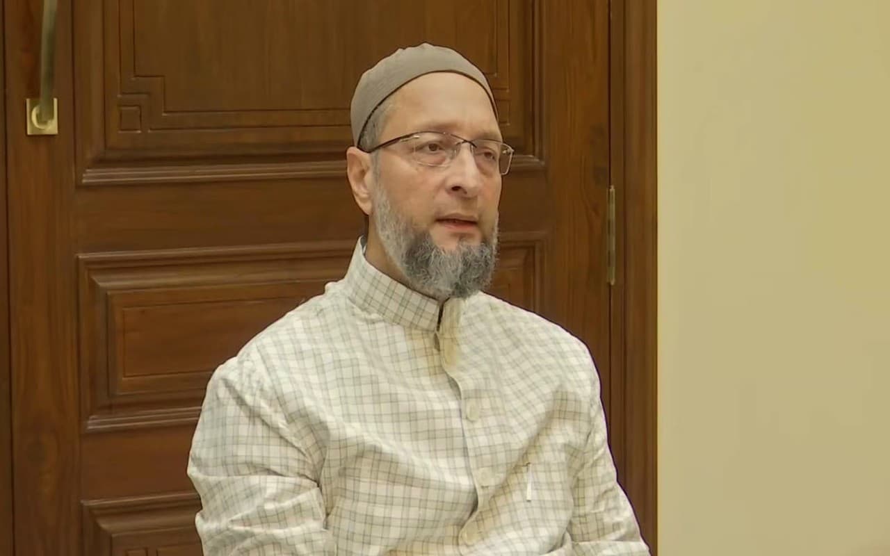 Delhi Election 2025: AIMIM के उतरने से AAP की बढ़ी दिल्ली में टेंशन