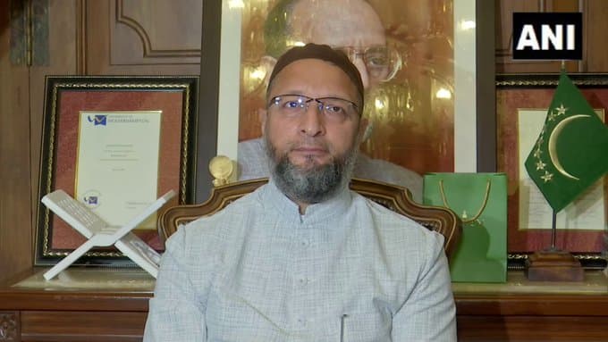 असदुद्दीन ओवैसी का सवाल, पेगासस पर संसद में बहस कराने से क्यों डर रही सरकार, ऐसा क्या है जो छिपा रही? असदुद्दीन ओवैसी का सवाल, पेगासस पर संसद में बहस कराने से क्यों डर रही सरकार, ऐसा क्या है जो छिपा रही?