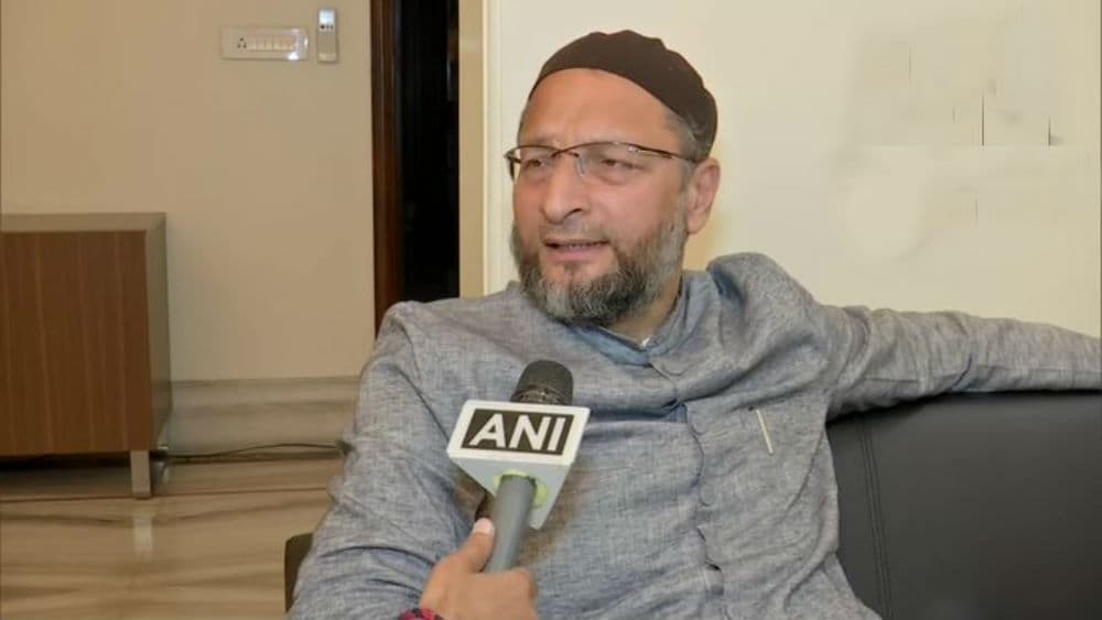 असदुद्दीन ओवैसी की योगी आदित्यनाथ को चुनौती- मैं पाकिस्तान समर्थक हूं, सच्चे योगी हैं तो 24 घंटे में साबित करें