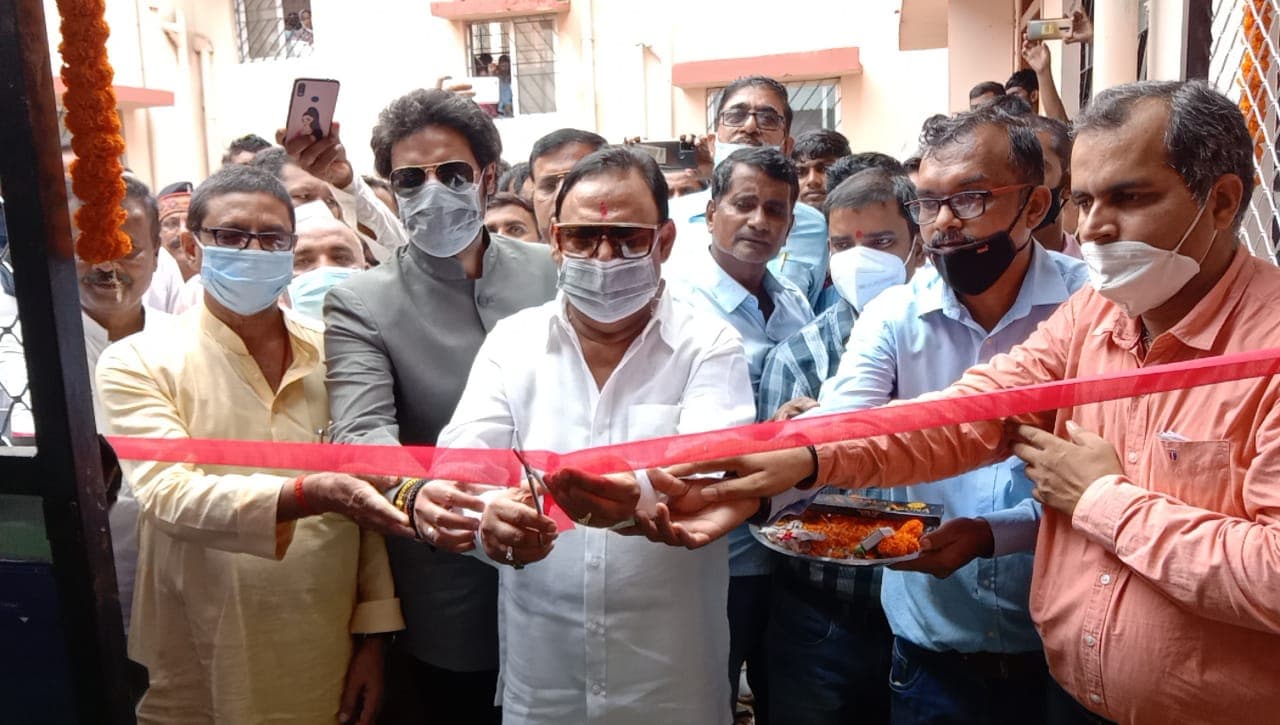 झारखंड के पलामू में ऑक्सीजन प्लांट का उद्घाटन, विधायक कमलेश सिंह बोले, ऑक्सीजन के अभाव में अब नहीं जायेगी जान