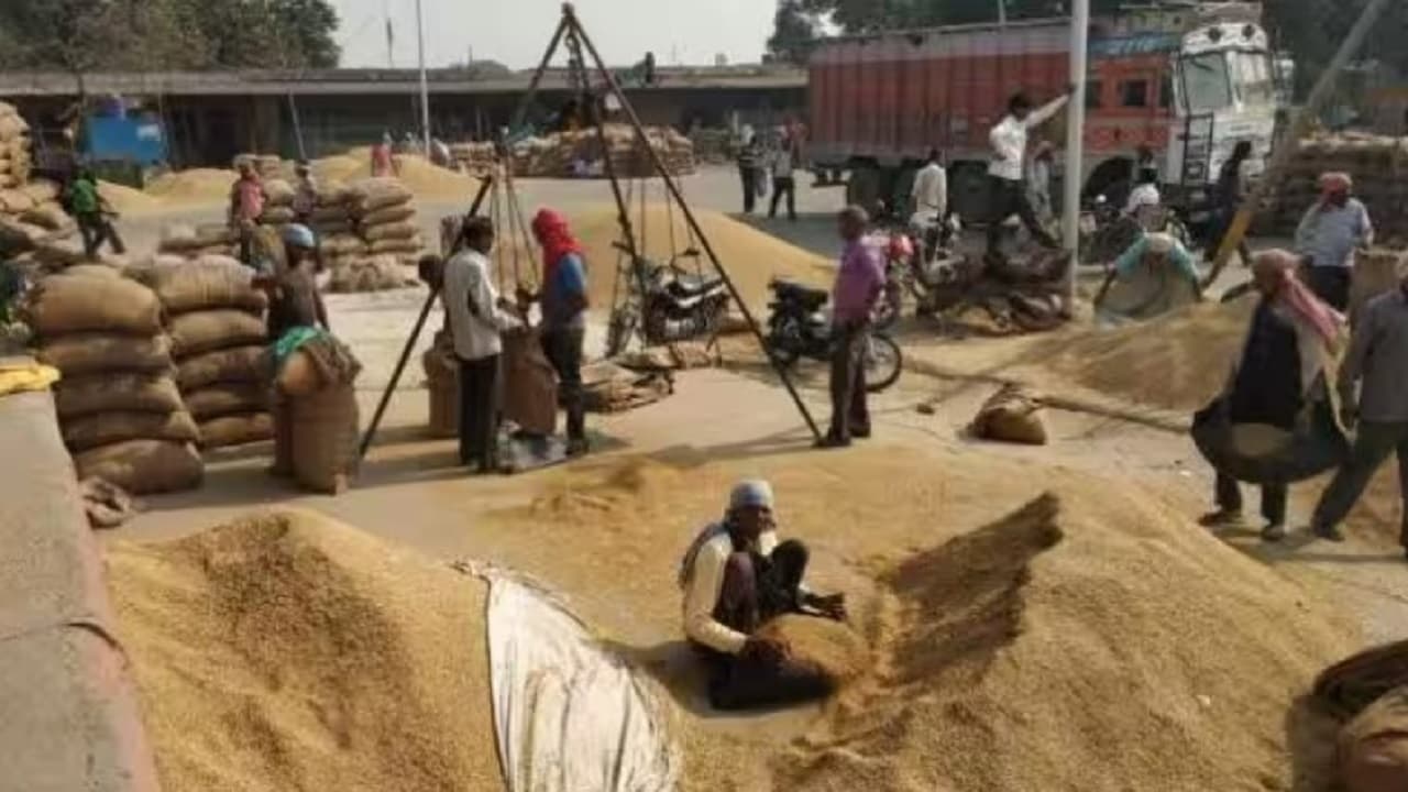 बिहार के सौ से ज्यादा पैक्स में चल रहा था पैसे का खेल, इन जिलों के पैक्स अध्यक्षों पर अब होगी FIR