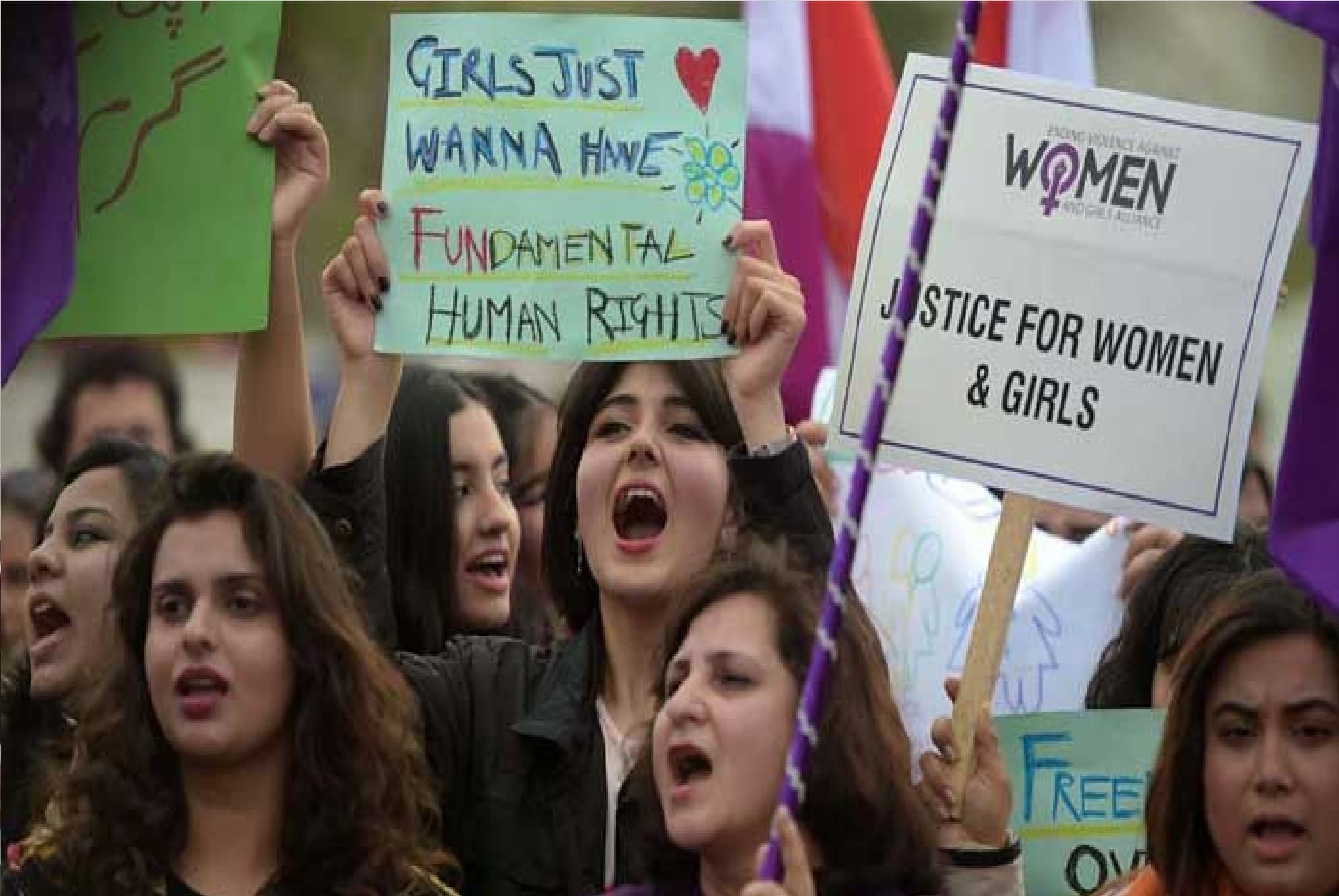 International Women's Day :  पाकिस्तान में कई जगहों पर महिलाओं ने अपने अधिकारों के लिए किया विरोध प्रदर्शन