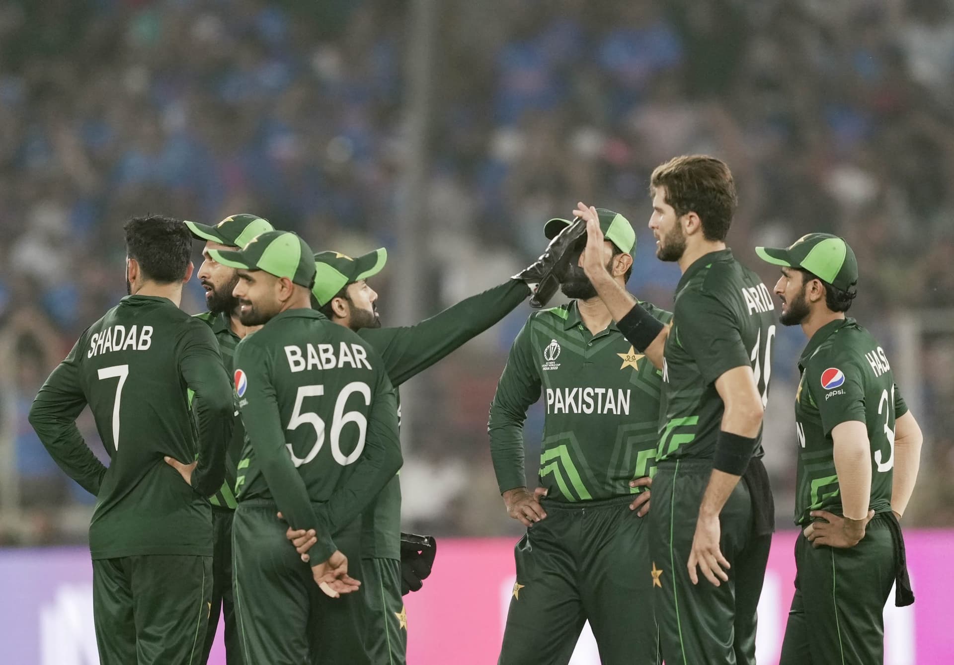 World Cup 2023: भारत से हार के बाद बीमार हुए पाकिस्तानी खिलाड़ी, संकट में बाबर सेना