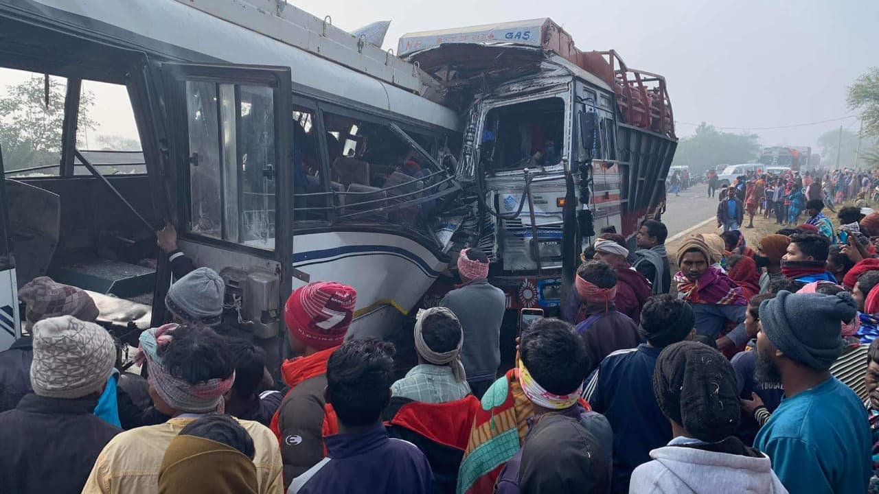 पाकुड़ सड़क हादसे पर राष्ट्रपति समेत PM-CM ने जताया दु:ख, मृतक के आश्रितों और घायलों को मुआवजे की घोषणा