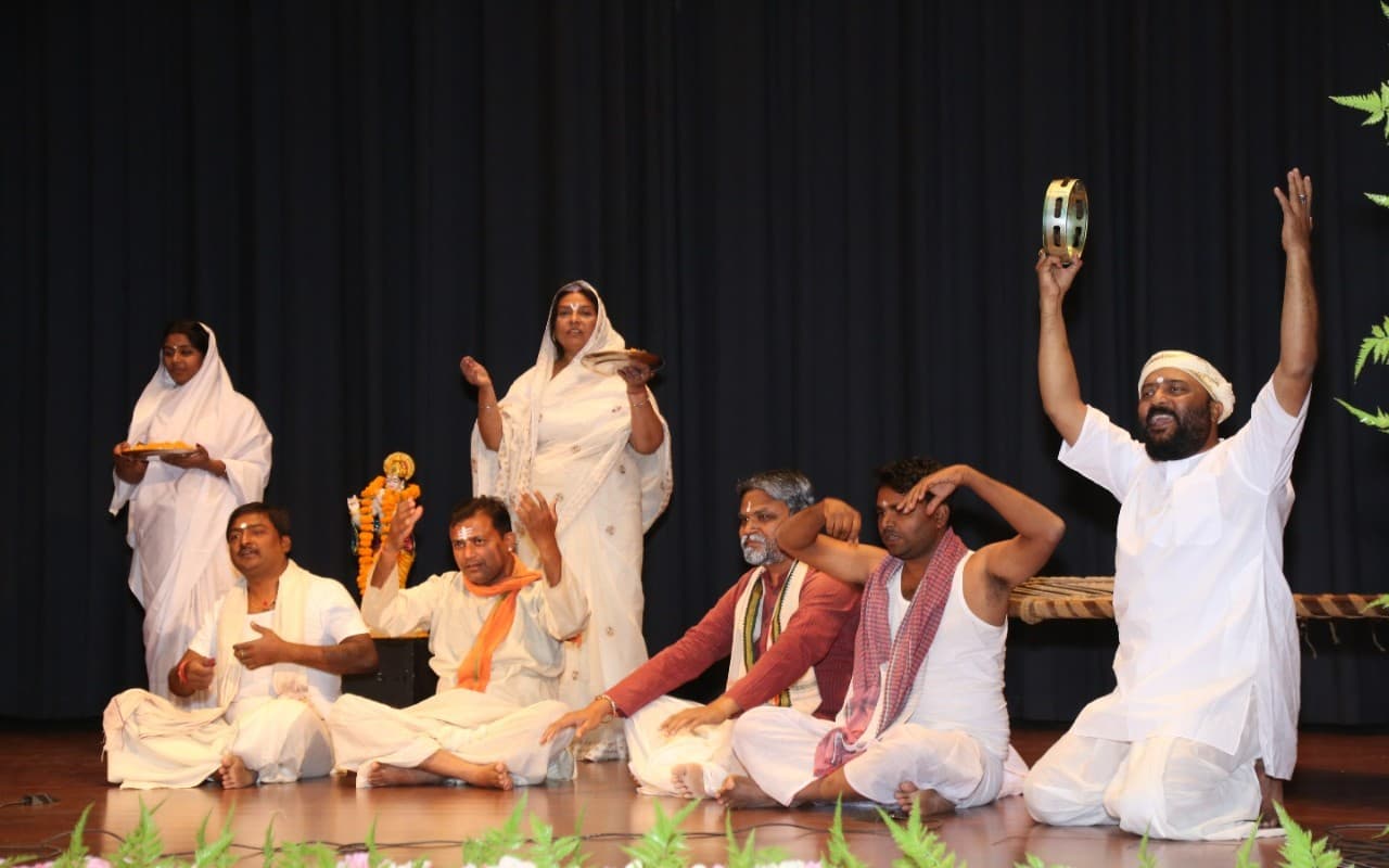 चंडीगढ़ में पलामू के कलाकारों ने मचाई धूम, महर्षि अरविंदो रचित 'हरिमोहन का सपना' का हुआ मंचन