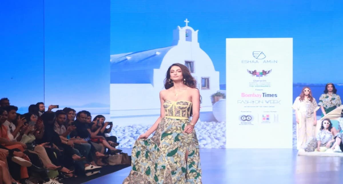 Palak Tiwari रैंप वॉक के लिए हुईं बुरी तरह ट्रोल, यूजर्स कर रहे ऐसे कमेंट, VIDEO VIRAL