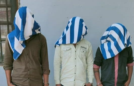 झारखंड व बिहार पुलिस ने की छापामारी, पलामू से लूट, डकैती व रंगदारी मामले में 3 अपराधी अरेस्ट