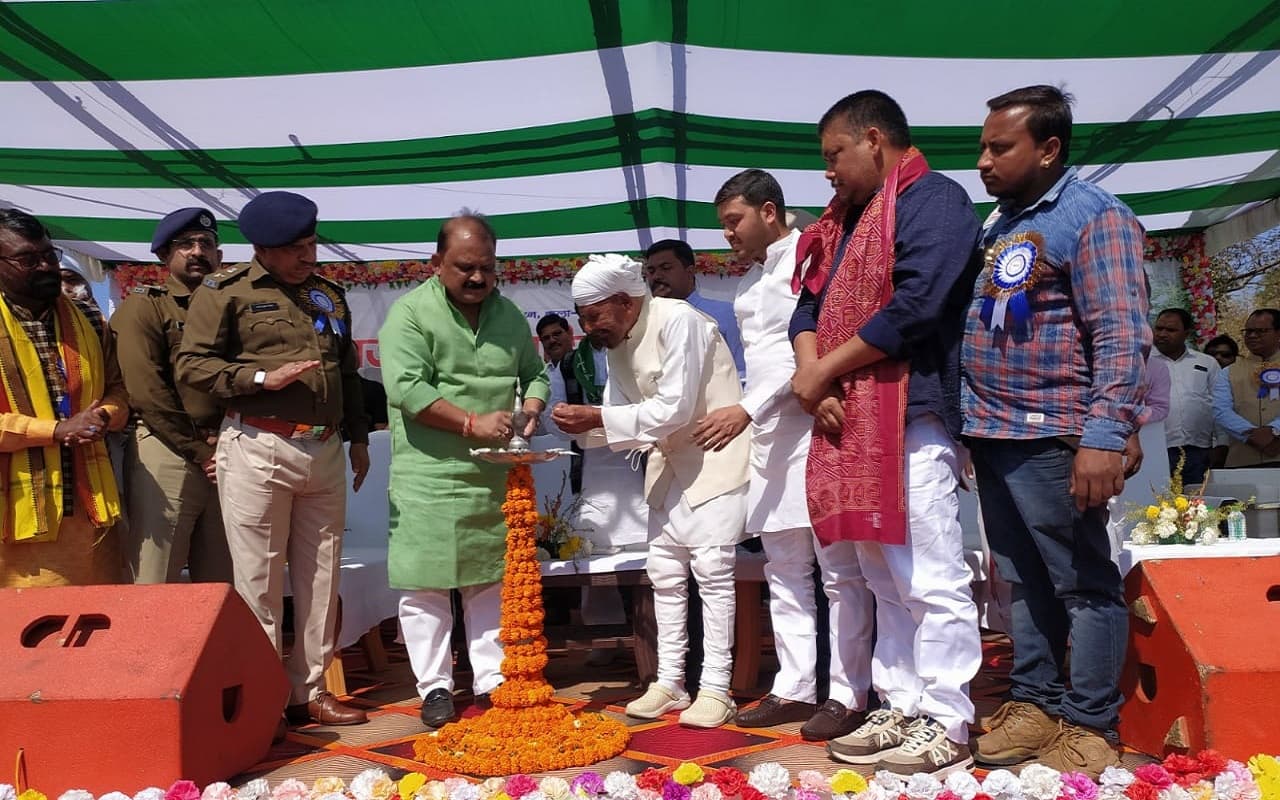 झारखंड: राजकीय आदिवासी विकास महाकुंभ मेले में आदिवासी मुख्यमंत्री पर क्या बोले मंत्री मिथिलेश ठाकुर ?