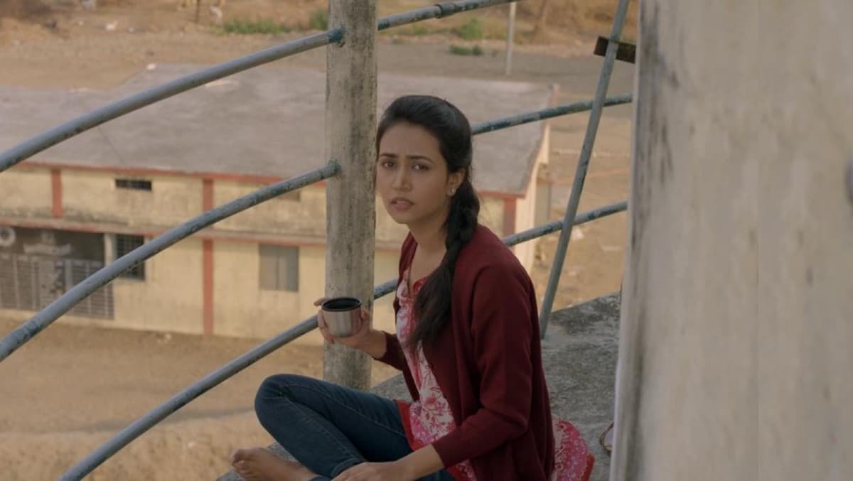 Panchayat 2 की रिंकी के फ्यूचर को लेकर परेशान थे पैरेंट्स, सक्सेस मिलने से पहले भेजते थे जॉब के लिंक