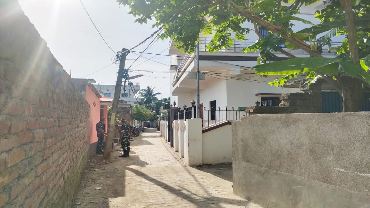 झारखंड CM के विधायक प्रतिनिधि पंकज मिश्रा समेत 17 ठिकानों पर ED की रेड, सांसद निशिकांत दुबे ने कसा ये तंज