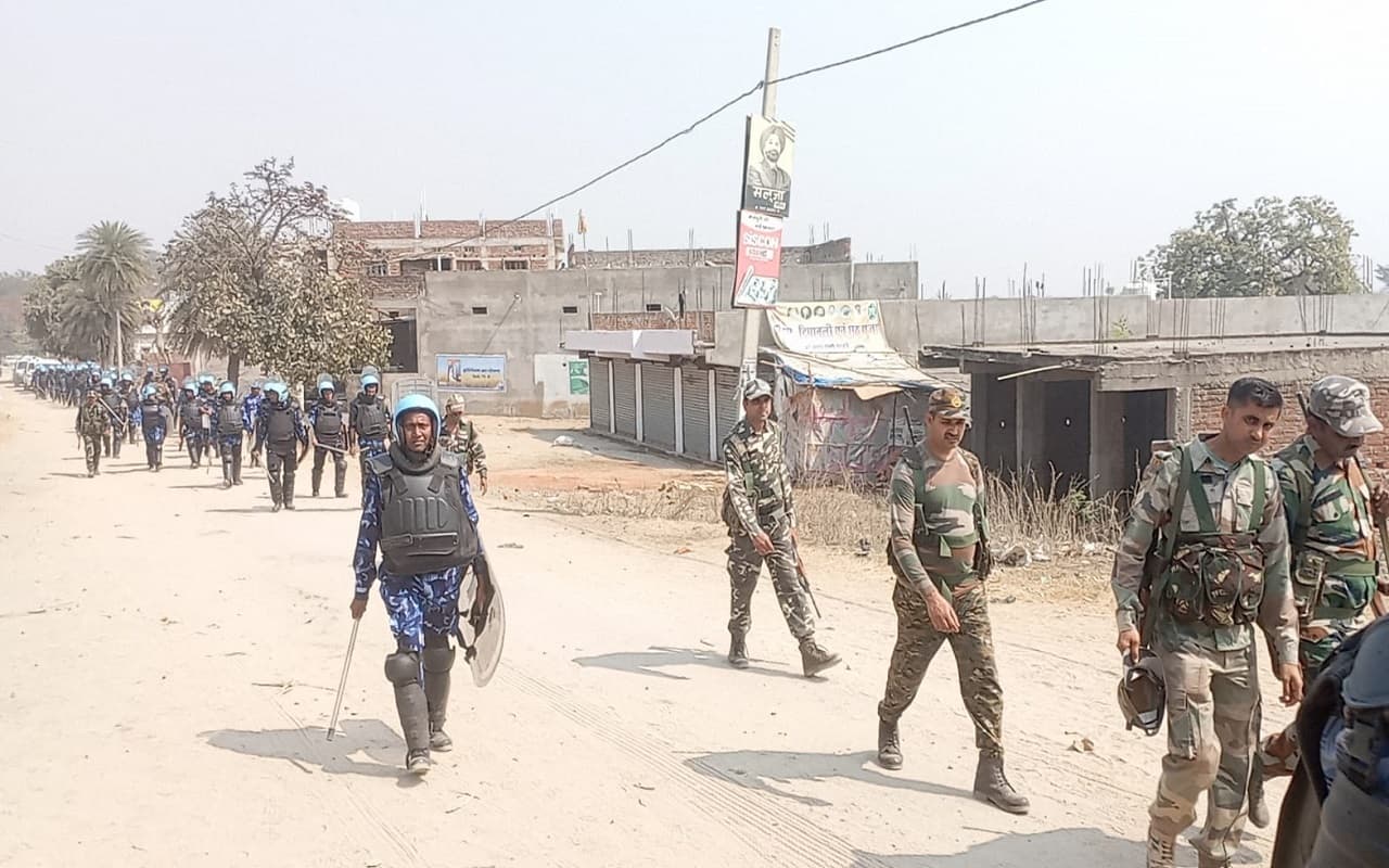 पलामू हिंसा: महाशिवरात्रि से पहले बवाल पर पांकी से 13 अरेस्ट, 100 पर नामजद एफआईआर, 19 फरवरी तक इंटरनेट बंद