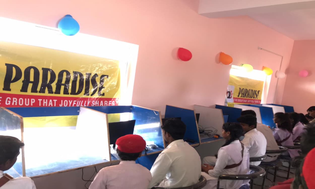 PARADISE ने खूंटी के बिरगांव में किया सहयोग, कंप्यूटर लेब की शुरुआत से स्टूडेंट्स के खिले चेहरे