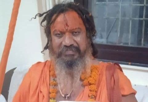 UP: जल समाधि की चेतावनी देने वाले संत परमहंस दास हाउस अरेस्ट, अयोध्या में आश्रम के बाहर पुलिस की तैनाती UP: जल समाधि की चेतावनी देने वाले संत परमहंस दास हाउस अरेस्ट, अयोध्या में आश्रम के बाहर पुलिस की तैनाती