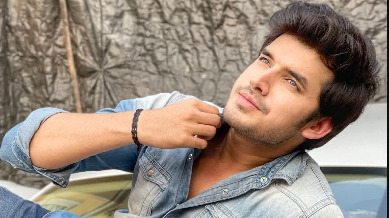 Anupamaa फेम पारस कलनावत का रातोंरात खत्म किया कॉन्ट्रैक्ट, एक्टर ने कहा- नंदिनी के जाने के बाद...