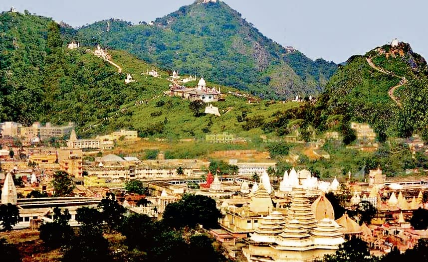 झारखंड: जैनियों से पारसनाथ पहाड़ी को मुक्त कराने की मांग तेज, आदिवासी 30 जनवरी को रखेंगे उपवास
