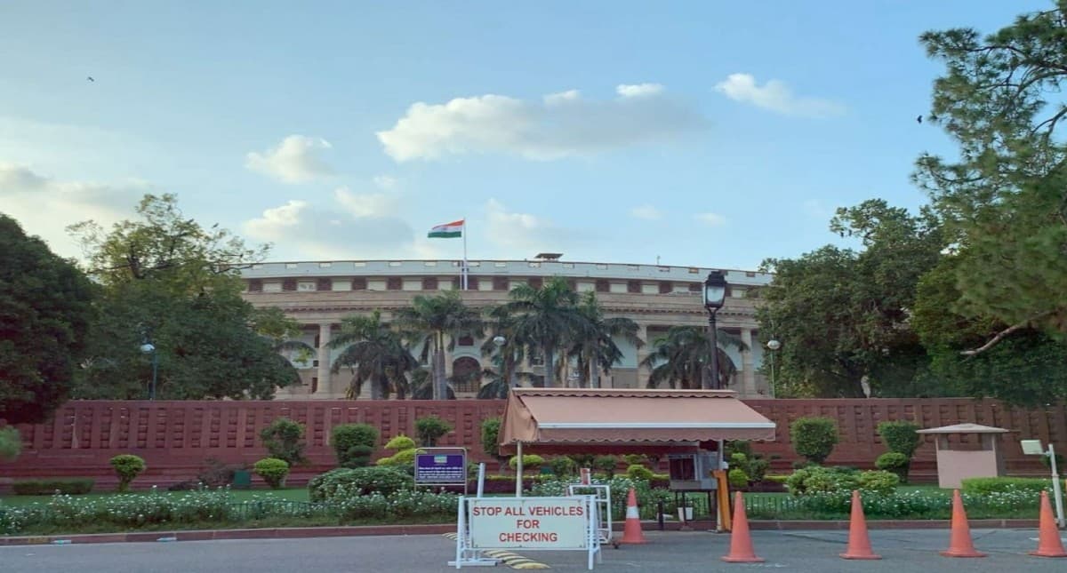 संसद का शीतकालीन सत्र आज से, सर्वदलीय बैठक में हुई MSP एवं पेगासस जैसे मुद्दों पर चर्चा