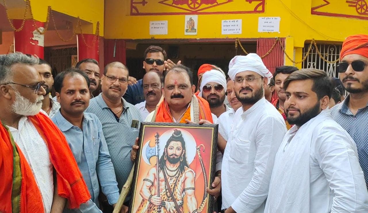 Jharkhand News: भगवान परशुराम के बहाने पेयजल मंत्री मिथिलेश ठाकुर ने विपक्ष पर साधा निशाना, दी ये नसीहत