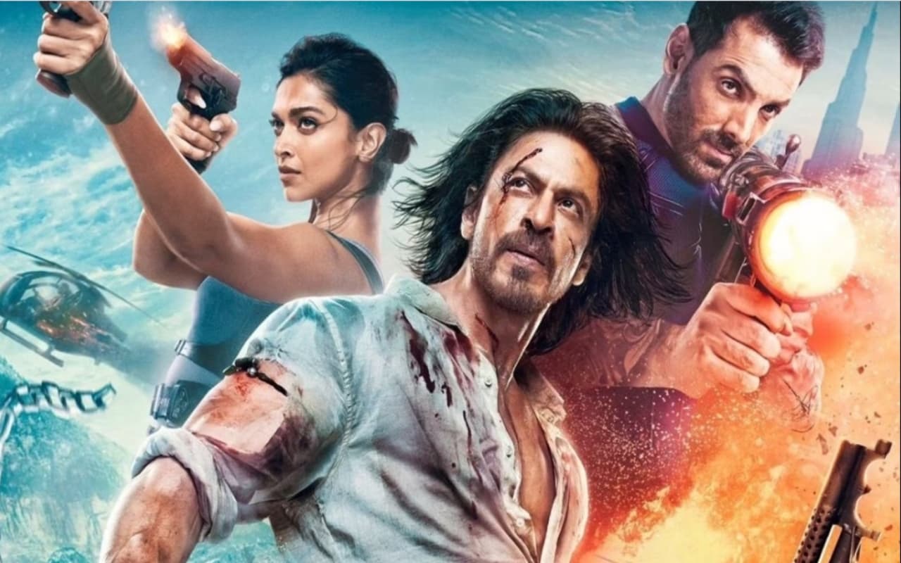 यूट्यूब पर ‘पठान’ के टीजर और गाने को दिखाने पर रोक लगाने से कोर्ट का इनकार, जानें पूरा मामला