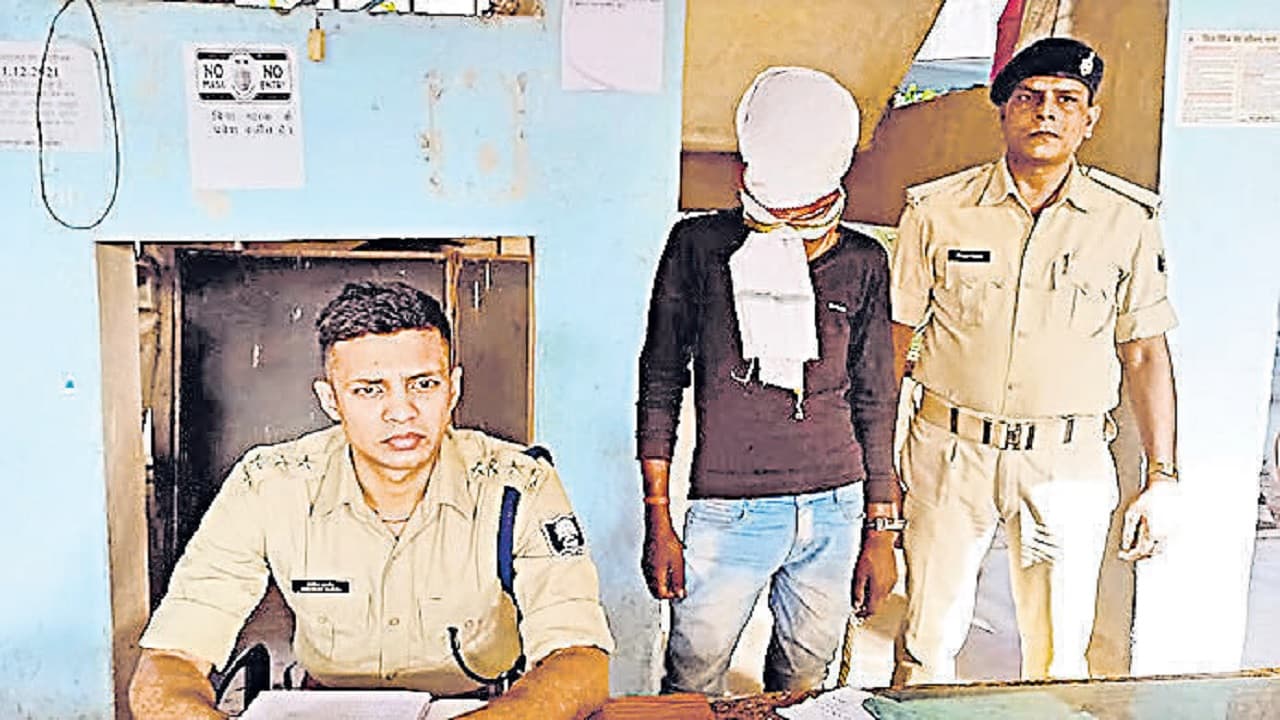 पटना पुलिस का खुलासा: दो पत्नी रखने वाले दवा दुकानदार का शिक्षिका से था अवैध संबंध, पति ने करवा दी हत्या