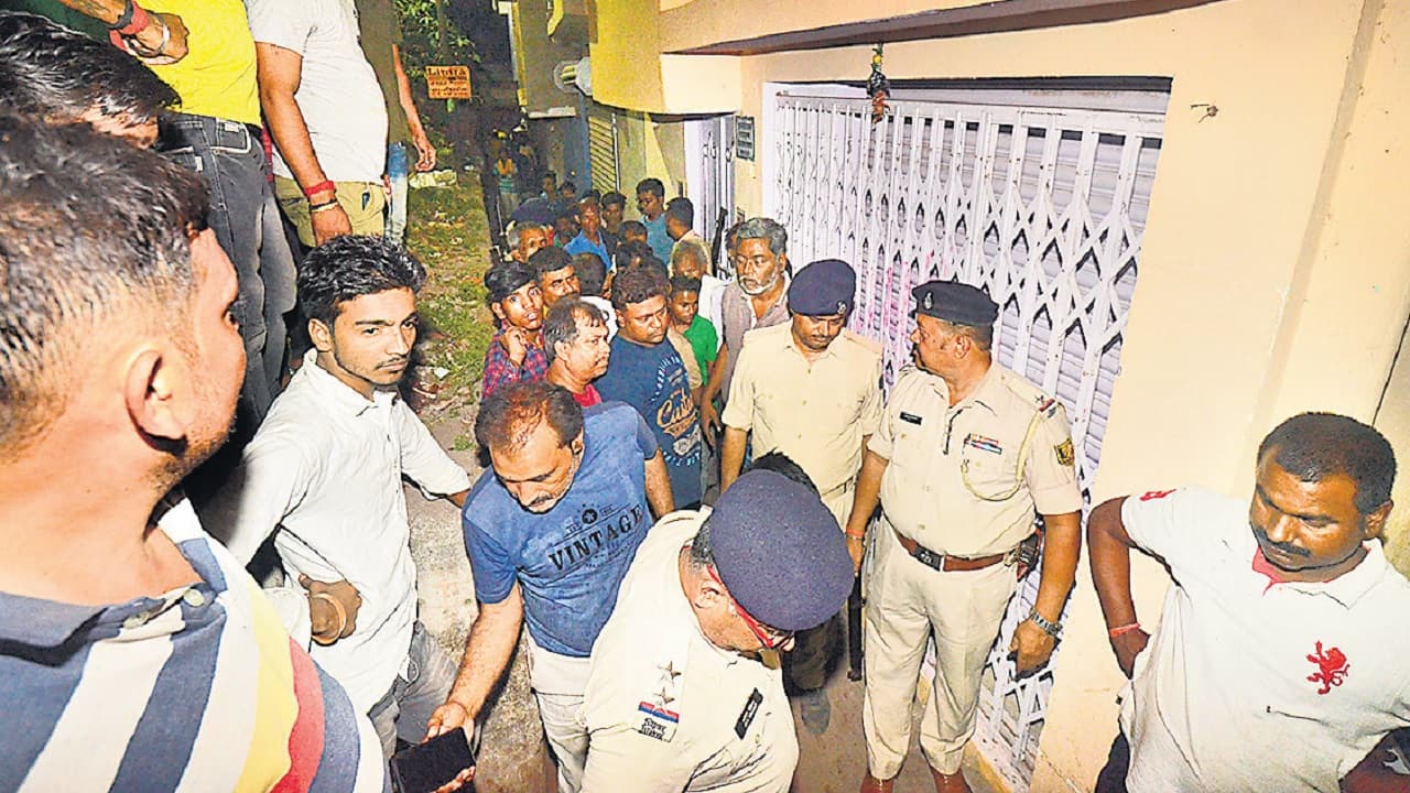 Patna Crime: फिरौती के लिए गार्ड का अपहरण, पुलिस ने छापा मार ऐसे कराया अपराधियों के चंगुल से मुक्त