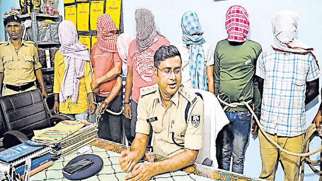 शराब लाने में रोक-टोक से परेशान माफिया की पत्नी ने करवा दी कारोबारी की हत्या, पटना पुलिस ने 7 को दबोचा