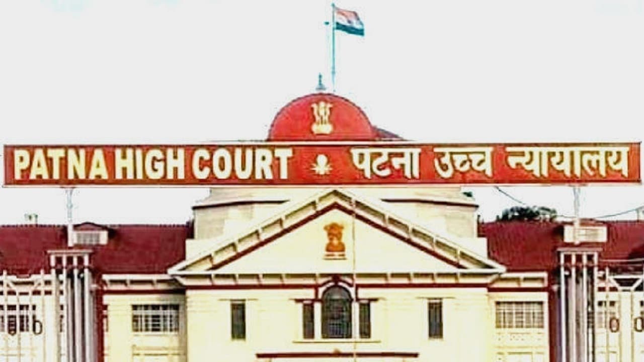 बिहार के जेलों में अपनी मां के साथ बंद बच्चे हो पाएंगे शिक्षित, पटना हाईकोर्ट ने कार्रवाई करने का दिया आदेश