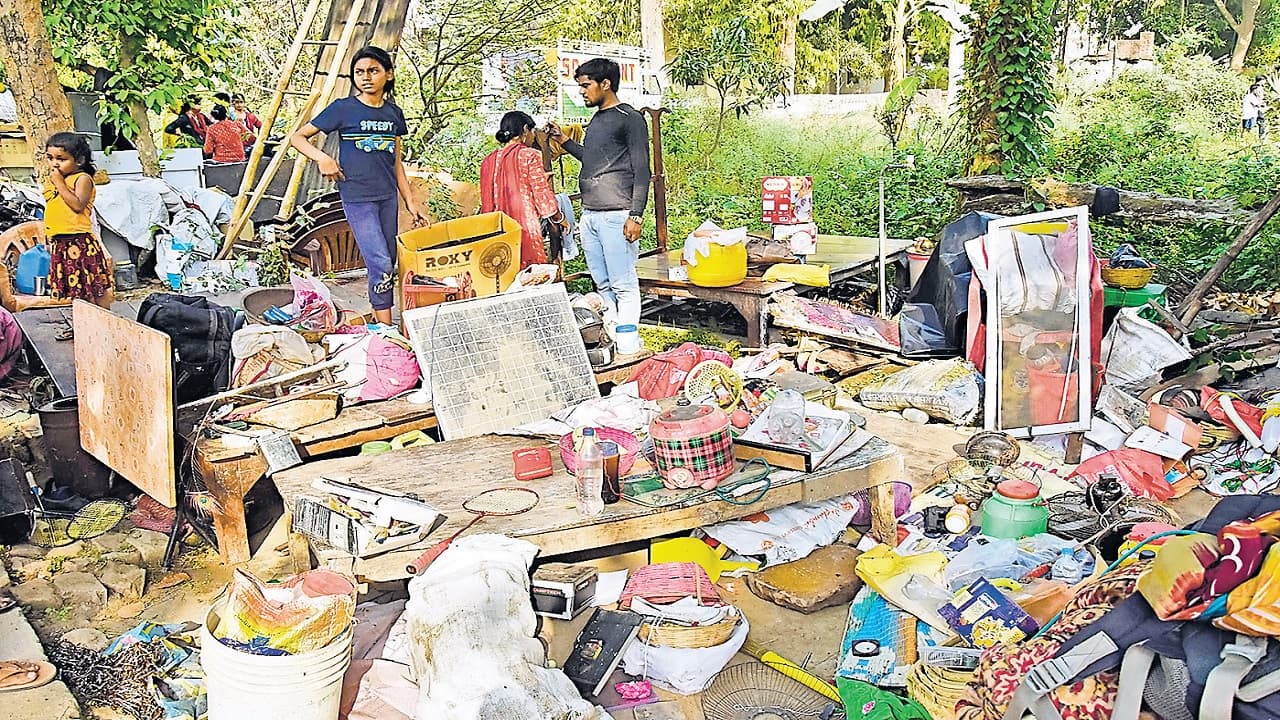 Patna News: बिहार विद्यापीठ परिसर 50 साल बाद नौ घंटे में हुआ अतिक्रमणमुक्त, 42 मकान व 15 दुकानें जमींदोज