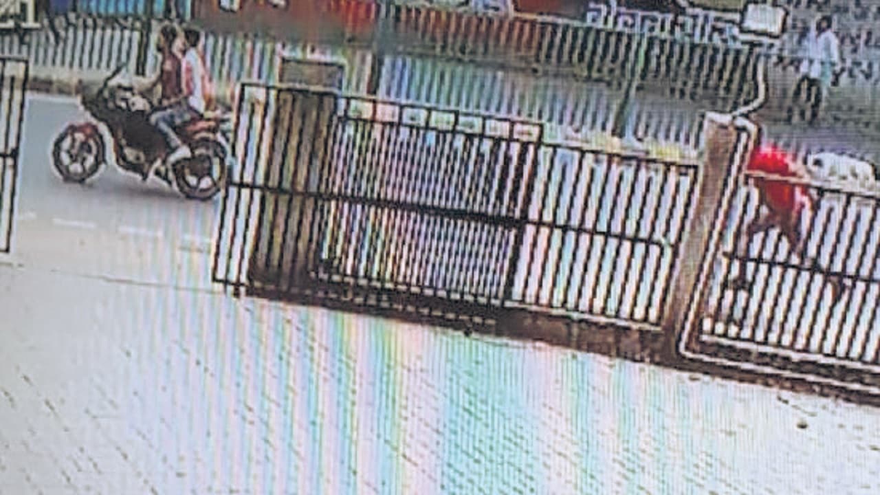 पटना के बोरिंग रोड इलाके में बाइक सवार चेन स्नैचर सक्रिय, मॉर्निंग वॉक करने वाले लोगों को बनाते शिकार